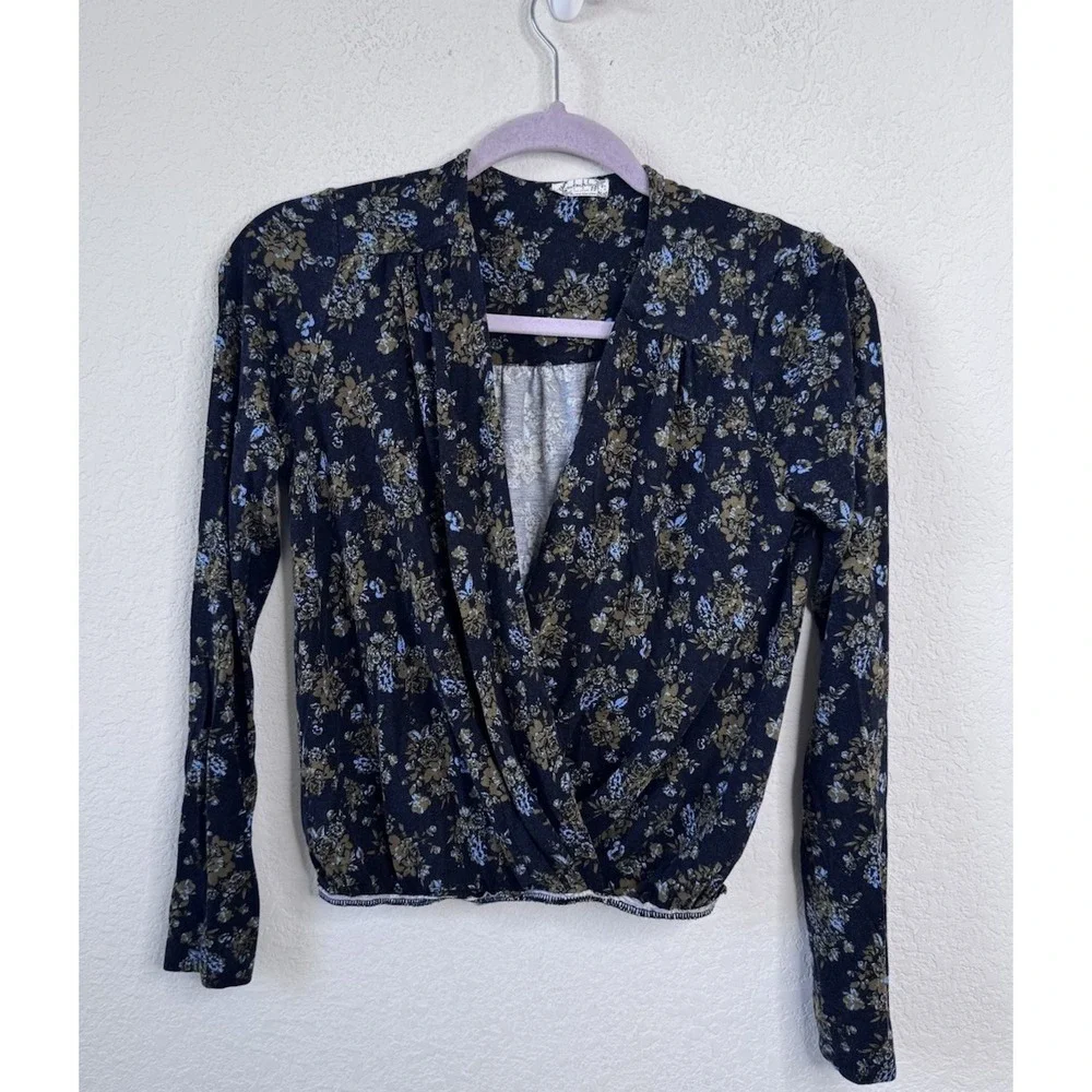 Free People Intimately Wrap‎ Top Sz S Floral Long Sleeve Boho Prairie Peasant